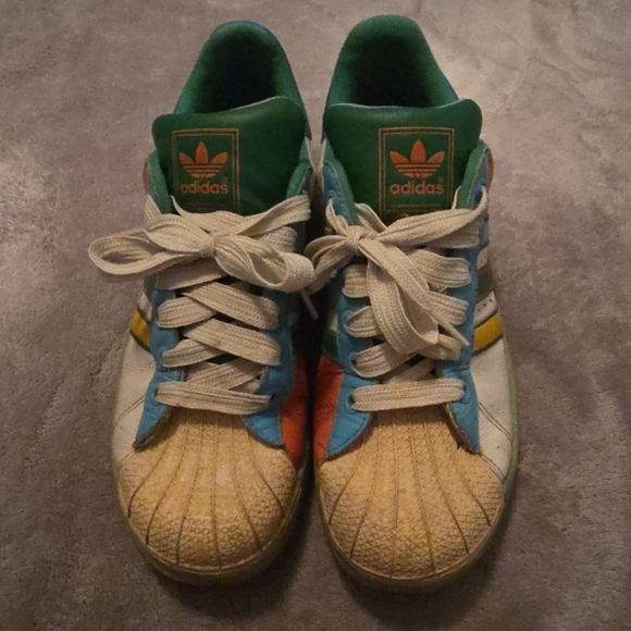 Adidas Superstar 6.5Y - Picture 1 of 6